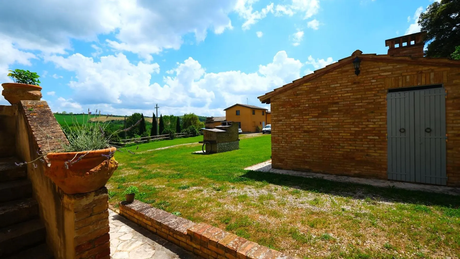 Farm stay Agriturismo Sant'Agostino San Giovanni d'Asso Italy